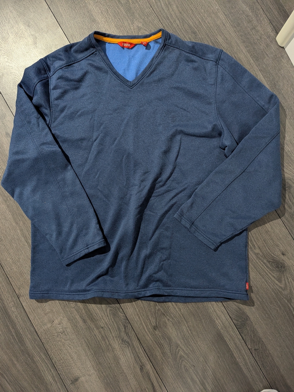 Izod Men's Dark Navy V-Neck Sweater